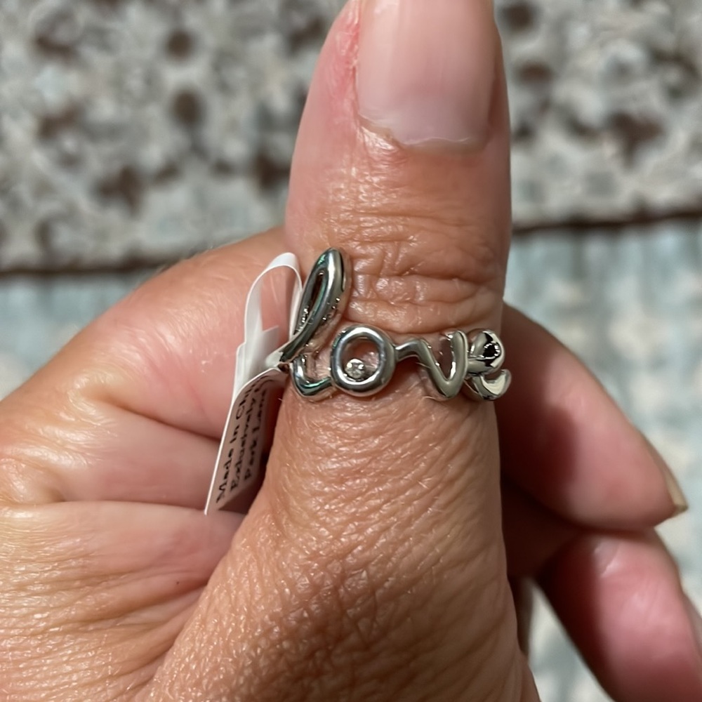Love ring - Picture 2 of 4